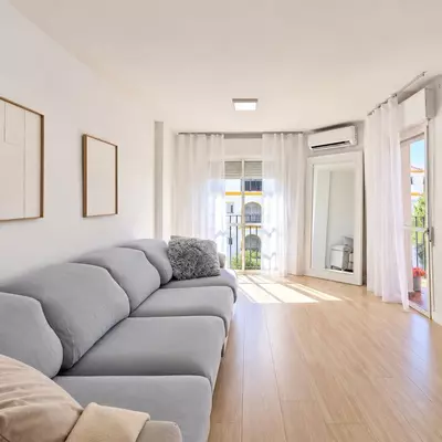 Top Floor Apartment in Estepona