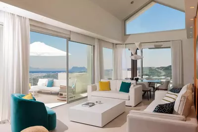 Middle Floor Apartment in Benahavís