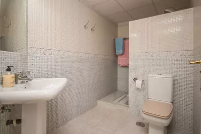 Middle Floor Apartment in Elviria