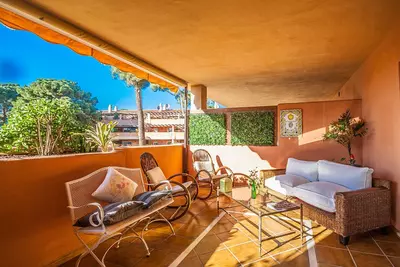 Middle Floor Apartment in Elviria