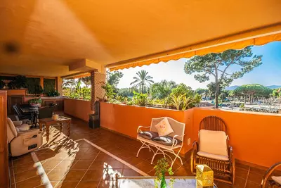 Middle Floor Apartment in Elviria