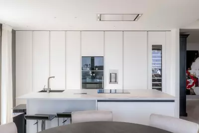 Middle Floor Apartment in Nueva Andalucía