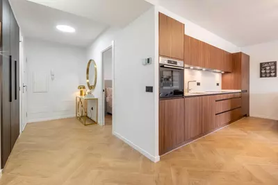 Middle Floor Apartment in Nueva Andalucía