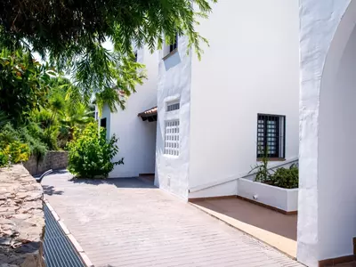 Ground Floor Apartment in Casares Playa
