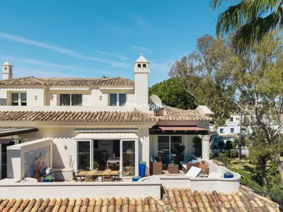 Penthouse in Nueva Andalucía