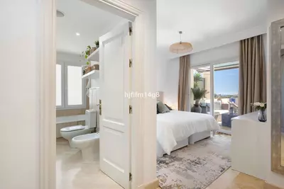 Penthouse in Nueva Andalucía