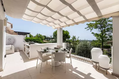 Penthouse in Nueva Andalucía