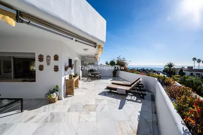 Middle Floor Apartment in Guadalmina Baja