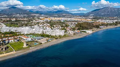Middle Floor Apartment in Guadalmina Baja