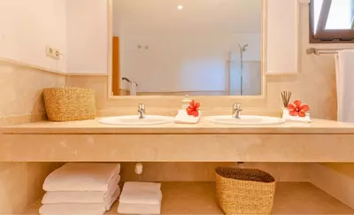 Ground Floor Apartment in Casares Playa