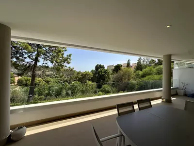 Middle Floor Apartment in Benahavís