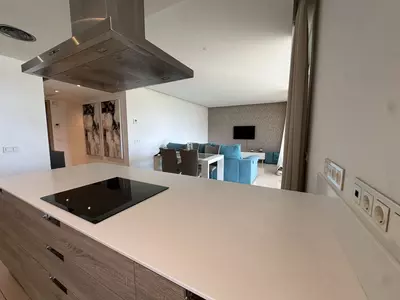 Middle Floor Apartment in Benahavís