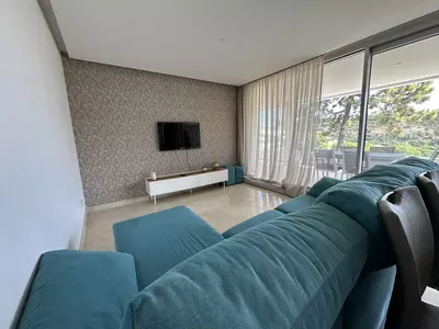 Middle Floor Apartment in Benahavís