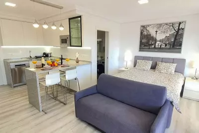 Middle Floor Studio in Elviria
