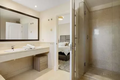 Ground Floor Apartment in Benahavís