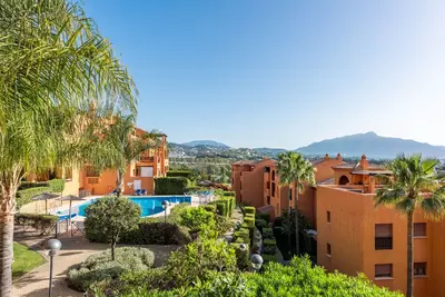 Middle Floor Apartment in Benahavís