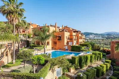 Middle Floor Apartment in Benahavís