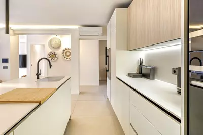 Middle Floor Apartment in Marbella