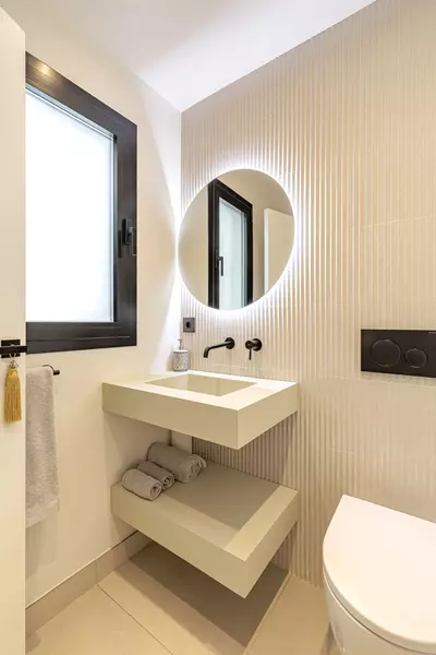 Middle Floor Apartment in Marbella