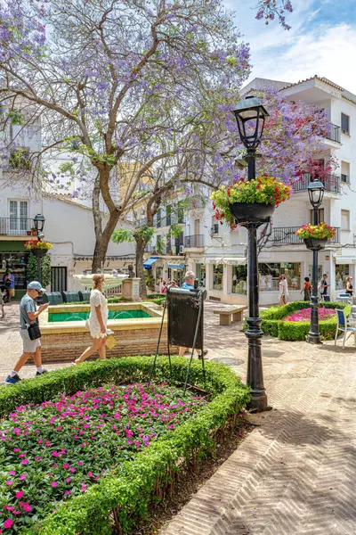 Middle Floor Apartment in Marbella