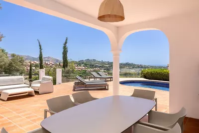 Detached Villa in Elviria