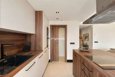Penthouse in Nueva Andalucía