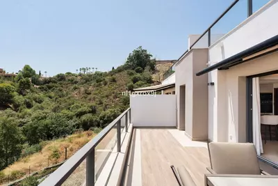 Penthouse in Nueva Andalucía