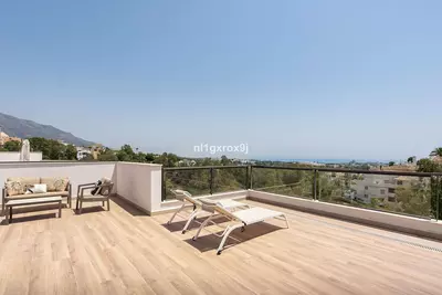 Penthouse in Nueva Andalucía