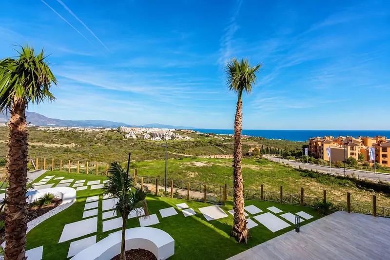 Top Floor Apartment in Manilva