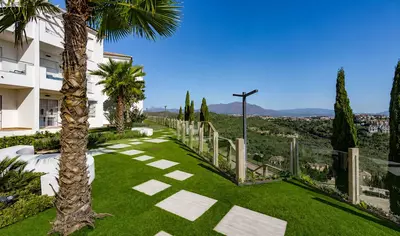 Top Floor Apartment in Manilva