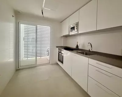 Middle Floor Apartment in Nueva Andalucía