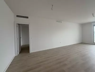 Middle Floor Apartment in Nueva Andalucía