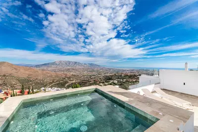 Semi-Detached House in Marbella