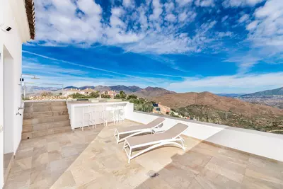 Semi-Detached House in Marbella
