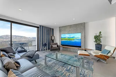 Semi-Detached House in Marbella