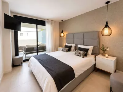 Middle Floor Apartment in Selwo