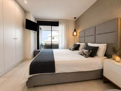 Middle Floor Apartment in Selwo
