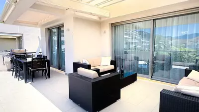 Middle Floor Apartment in Benahavís