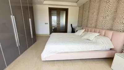 Middle Floor Apartment in Benahavís