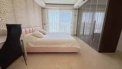 Middle Floor Apartment in Benahavís