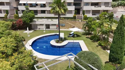 Middle Floor Apartment in Benahavís
