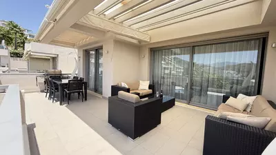 Middle Floor Apartment in Benahavís