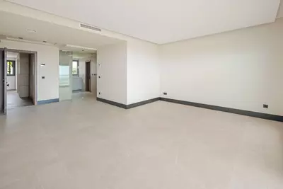 Middle Floor Apartment in Nueva Andalucía