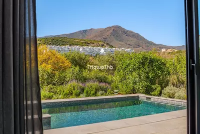 Detached Villa in Estepona