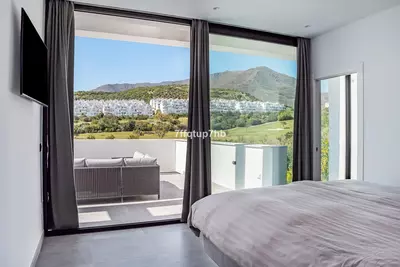 Detached Villa in Estepona