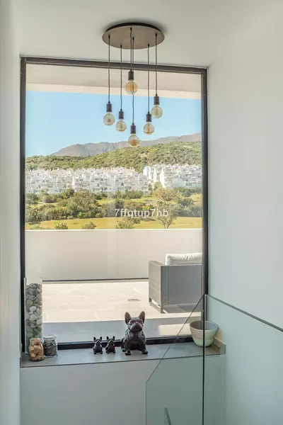 Detached Villa in Estepona