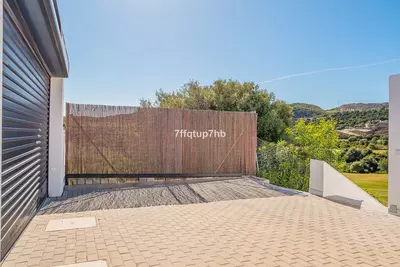 Detached Villa in Estepona