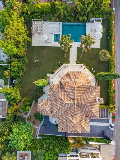 Detached Villa in Nueva Andalucía