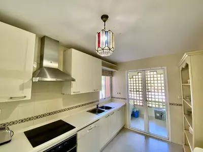 Middle Floor Apartment in Guadalmina Baja