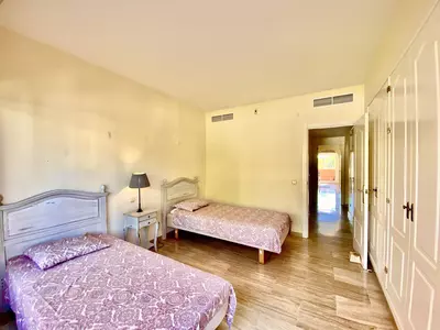 Middle Floor Apartment in Guadalmina Baja